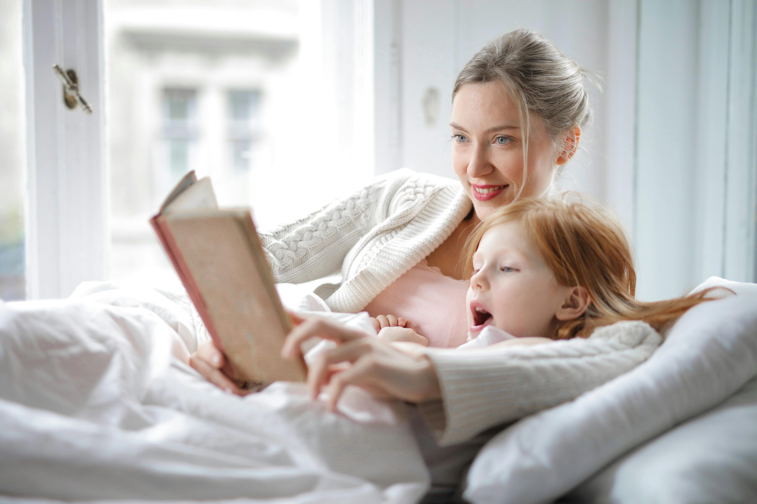 How to Read More Books as a Busy Mom – 10 Easy Tips